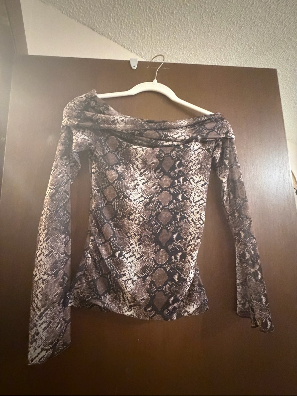 Off-Shoulder Snake Print Long-Sleeve Top - Brown